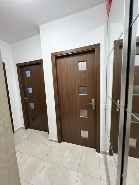 Berceni, Bulevardul Metalurgiei 468-472,